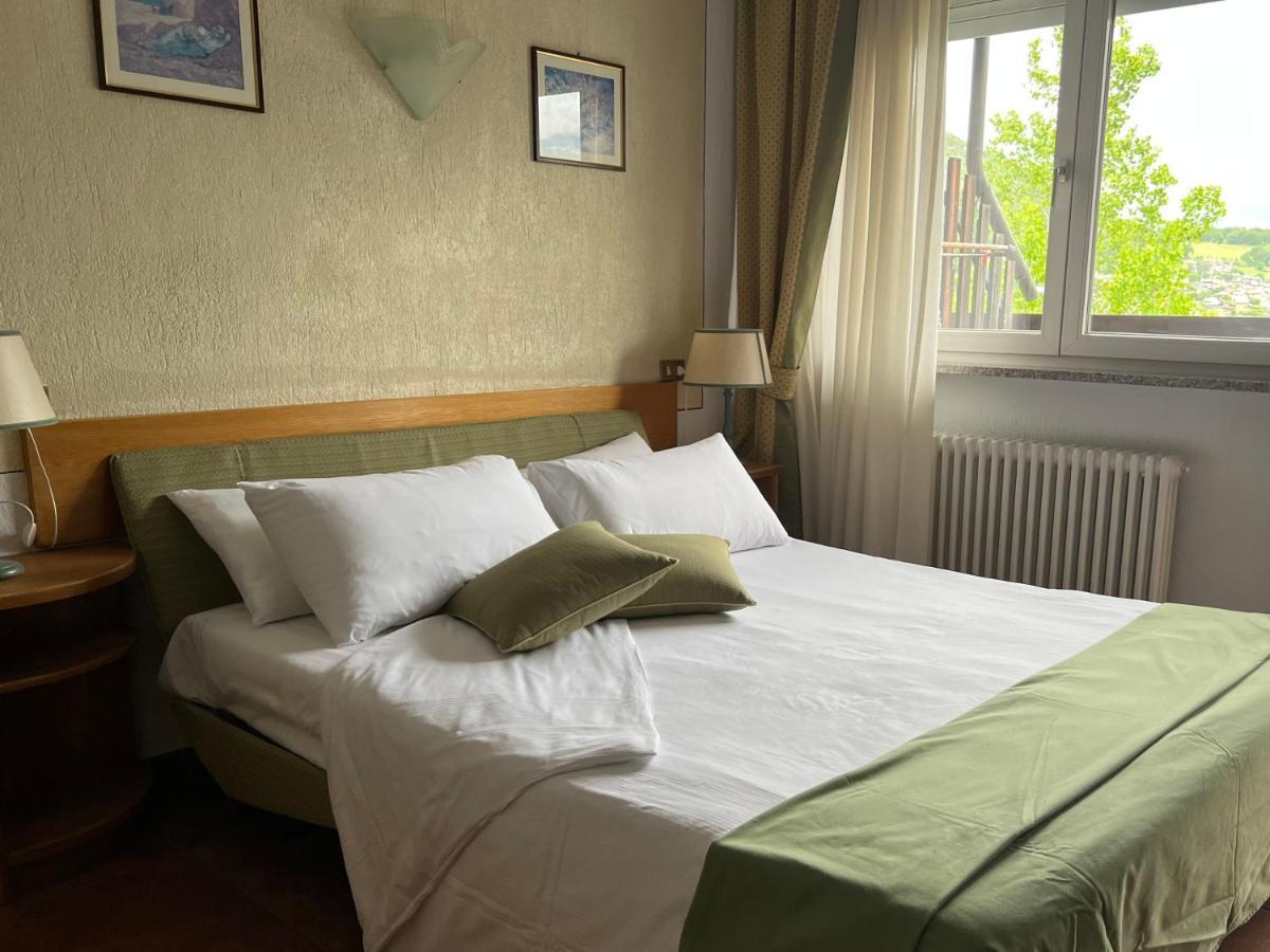 La Roche Hotel Appartments Aosta Luaran gambar