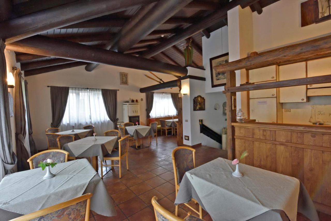 La Roche Hotel Appartments Aosta Luaran gambar